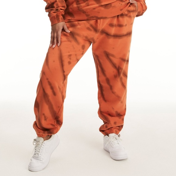 Good American Pants - Good American Boyfriend Sweatpant